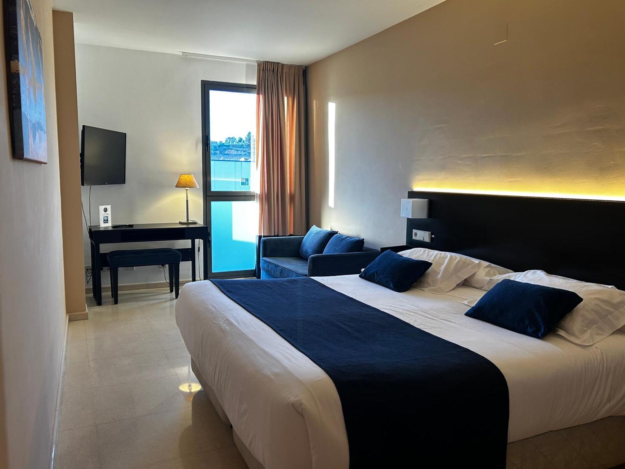 Hotel Ignacio - Palomargroup Chiva Extérieur photo